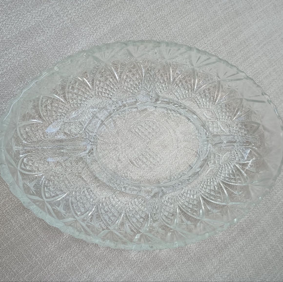 Elegant Divided Serving Platter Relish Dish - Picture 2 of 5